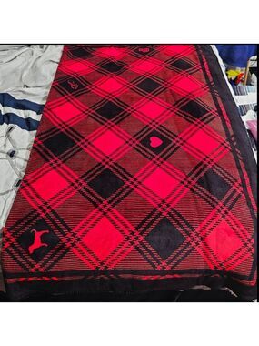 Victoria's Secret PINK Cozy Blanket 50x60 HOLIDAY PLAID MINI DOG THROW BLANKET